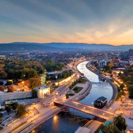"My Life" Luxury River Apartments Nis Bagian luar foto