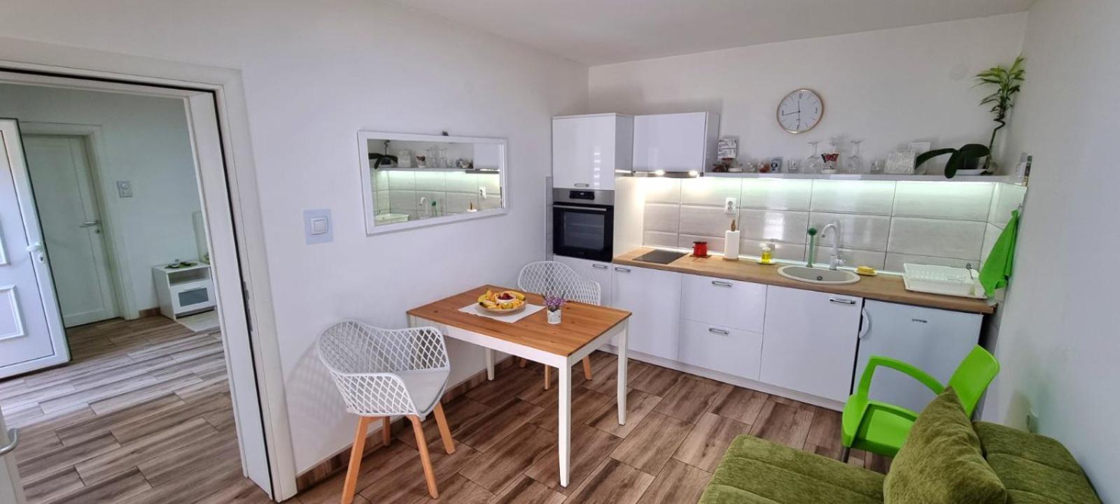 "My Life" Luxury River Apartments Nis Bagian luar foto