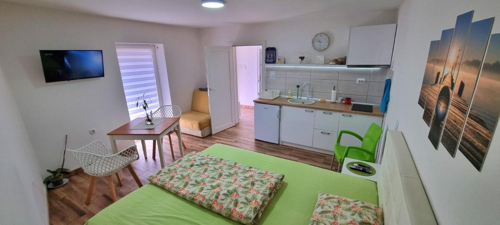 "My Life" Luxury River Apartments Nis Bagian luar foto